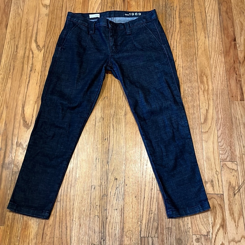 Gap 1969 jeans with side pockets